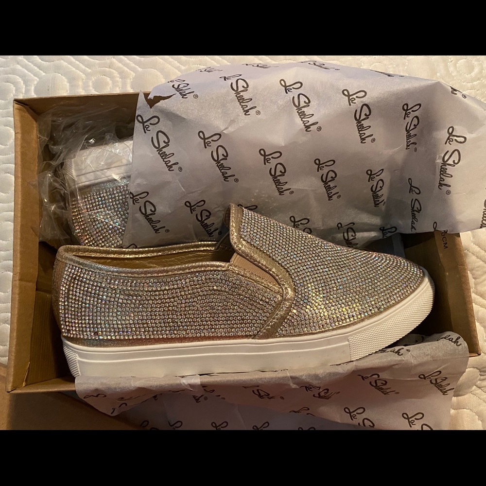 Champagne slip-on shoes